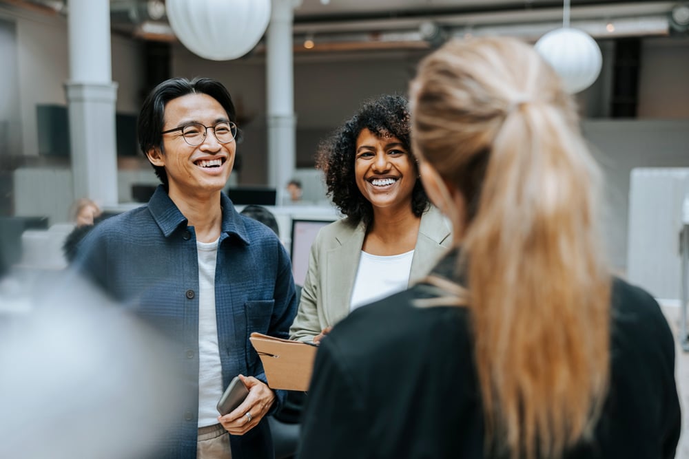 02-Office-colleagues