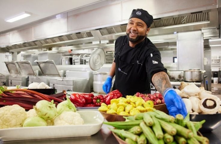 Catering_Roy Hill