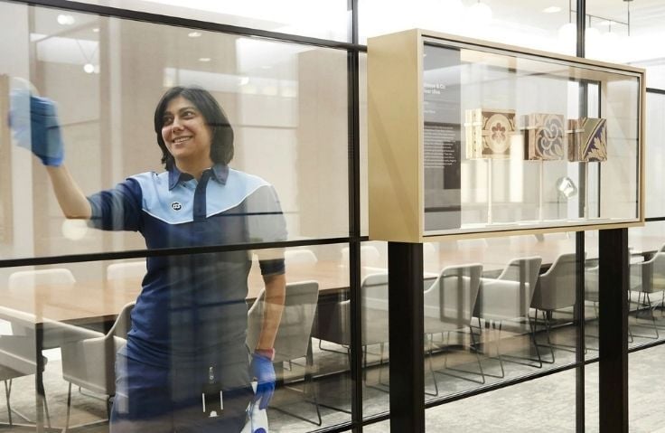Cleaning_office1