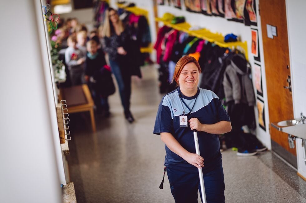 Web_Tablet-BE_education