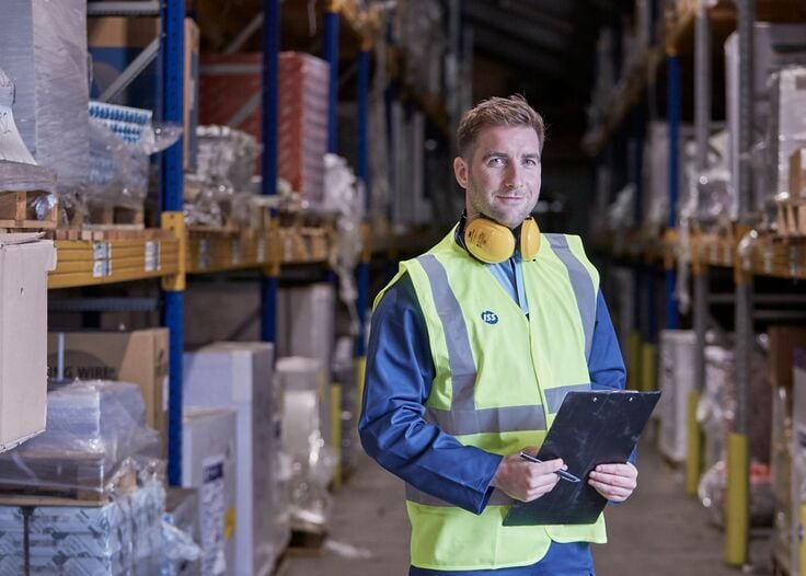 Web_Mobile-2022_Warehouse_07